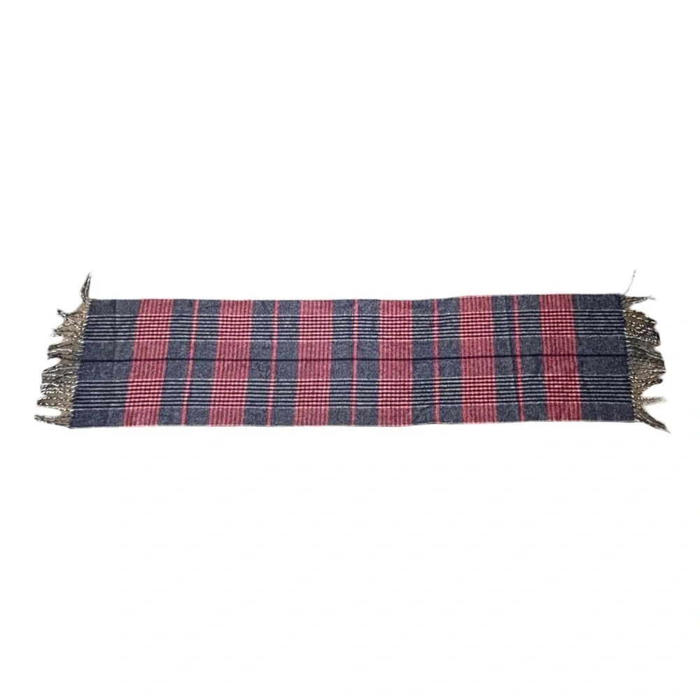 Christian Dior cashmere plaid fringe. Scarf unisex